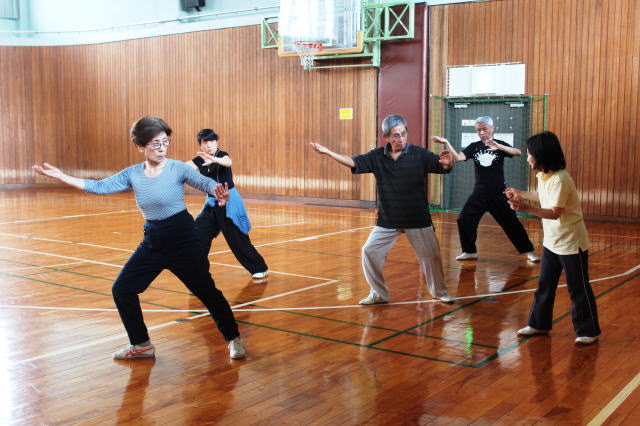 鎌倉朝日新聞社