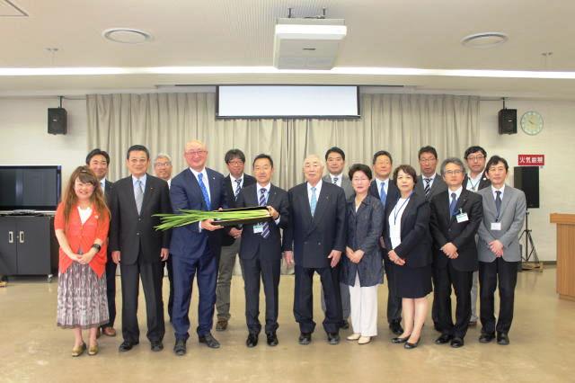 鎌倉朝日新聞社