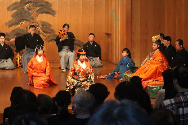 鎌倉朝日新聞社