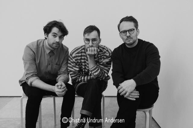 鎌倉朝日新聞社