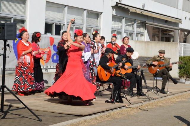 鎌倉朝日新聞社