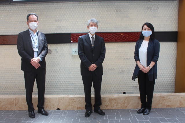 鎌倉朝日新聞社