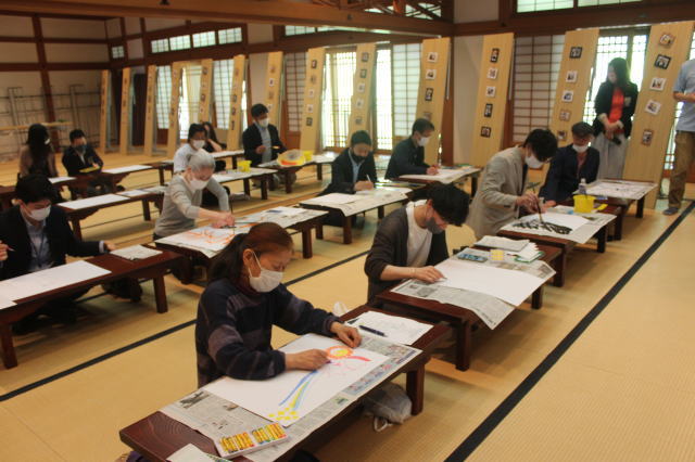 鎌倉朝日新聞社