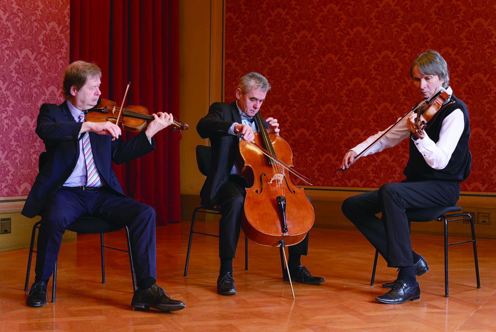 鎌倉朝日新聞社