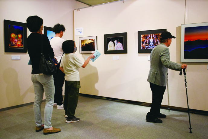 鎌倉朝日新聞社